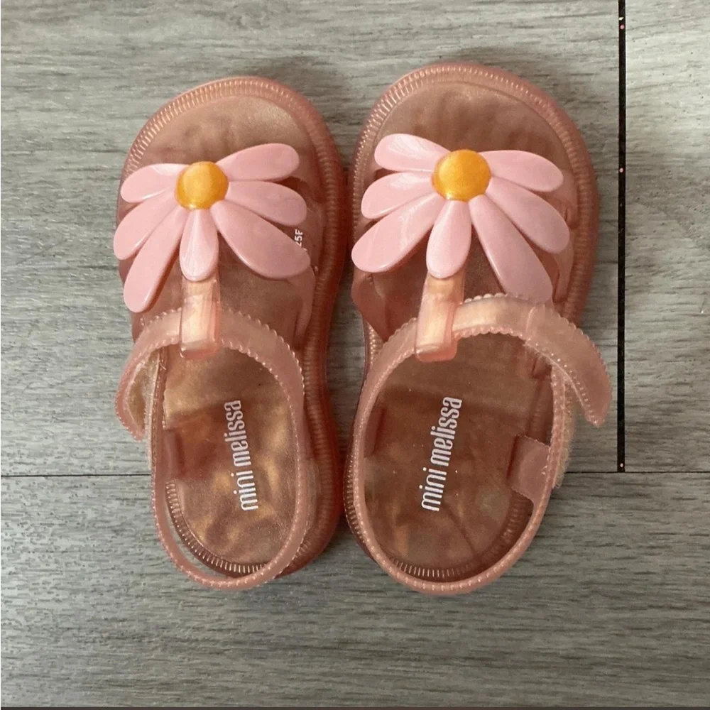 GUC Mini Melissa Peach-Pink Daisy Jelly Sandals for Kids Size 7